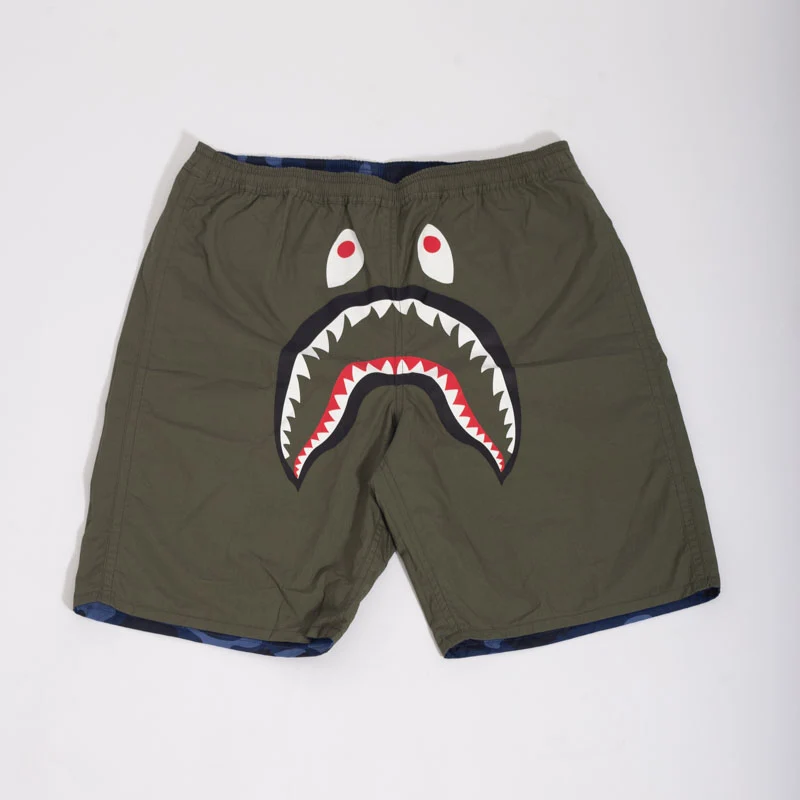 Bermuda BAPE Shark Camo Dupla Face