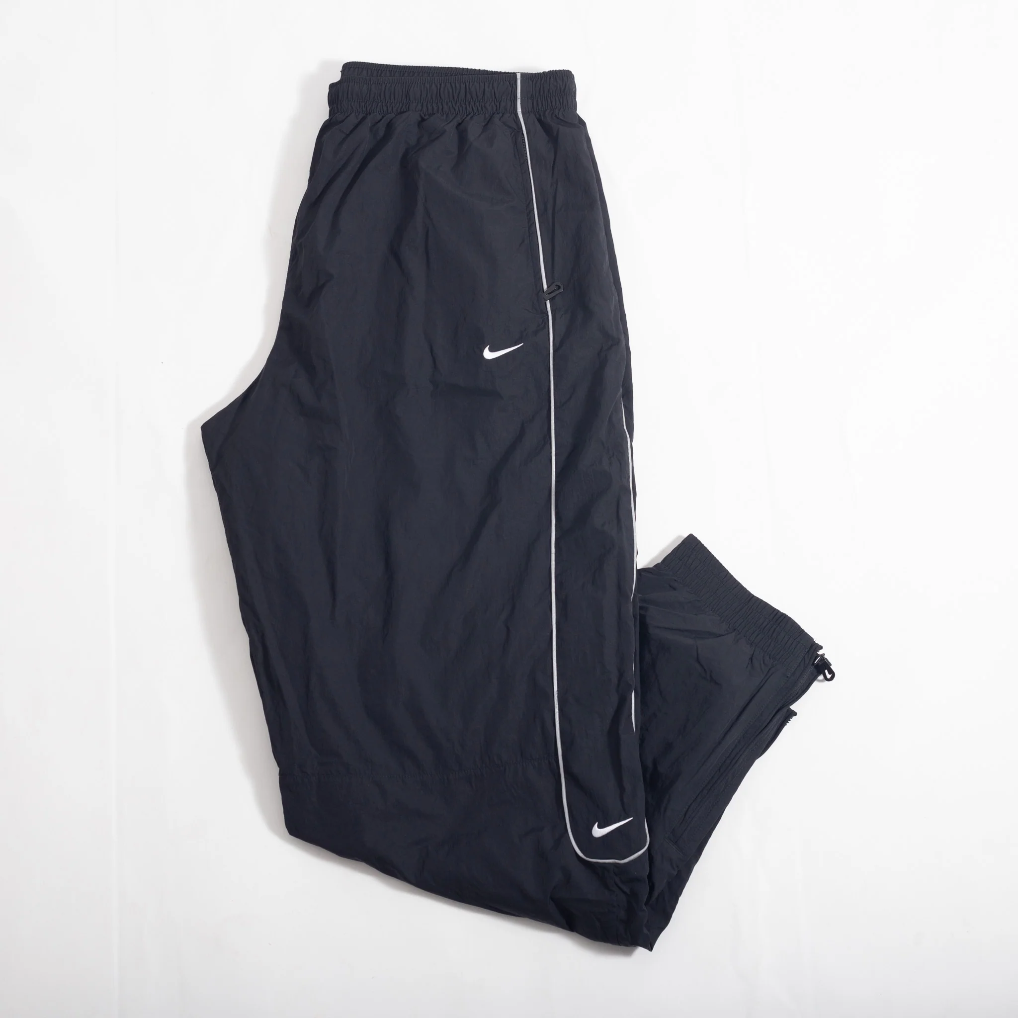 Calça Nike Swoosh