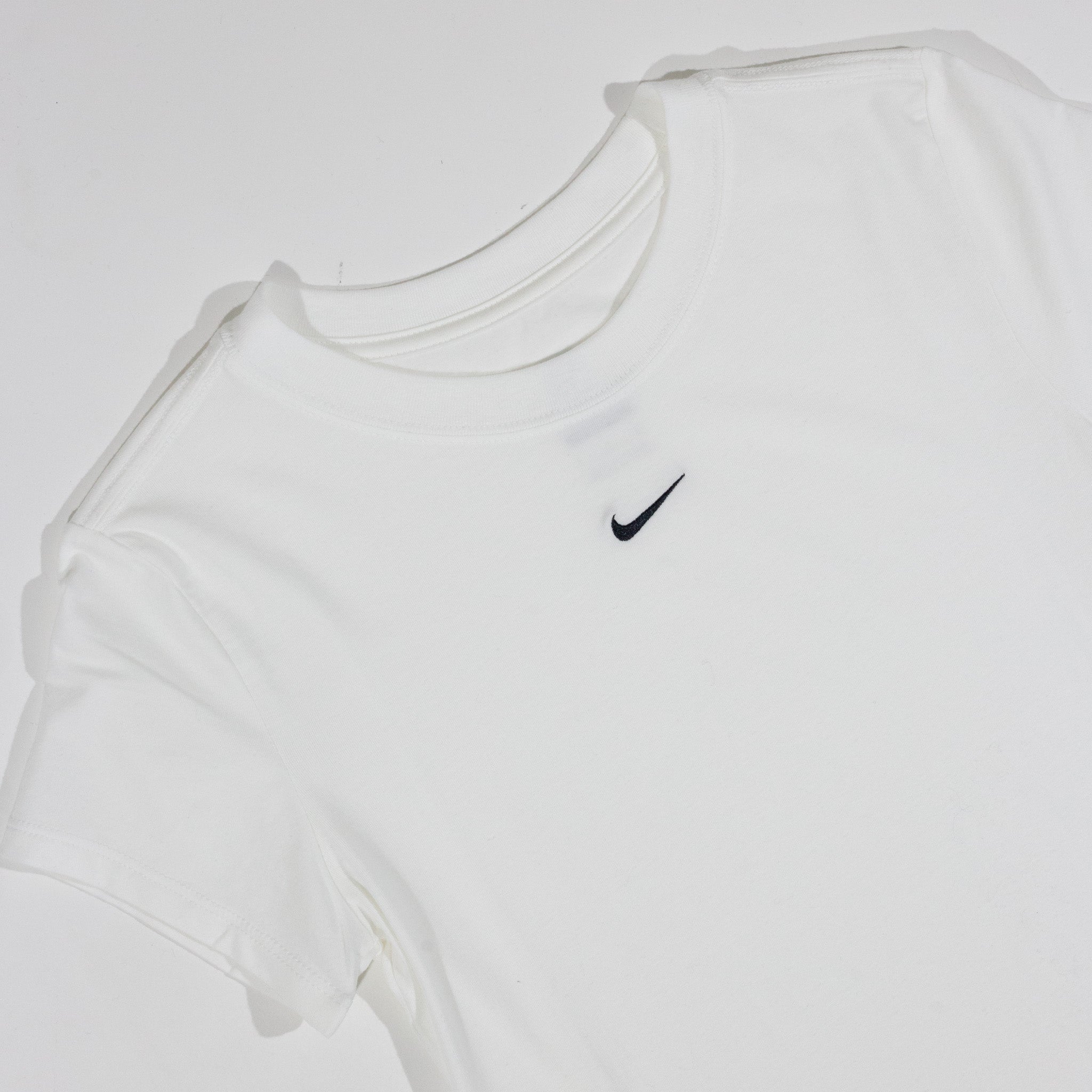 Camiseta Nike Feminina Baby Look