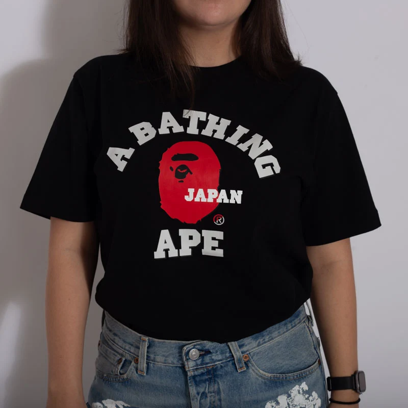 Camiseta BAPE College Tee Japan