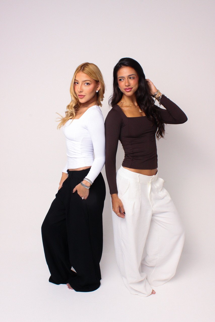 Blusa reta quadrada manga longa
