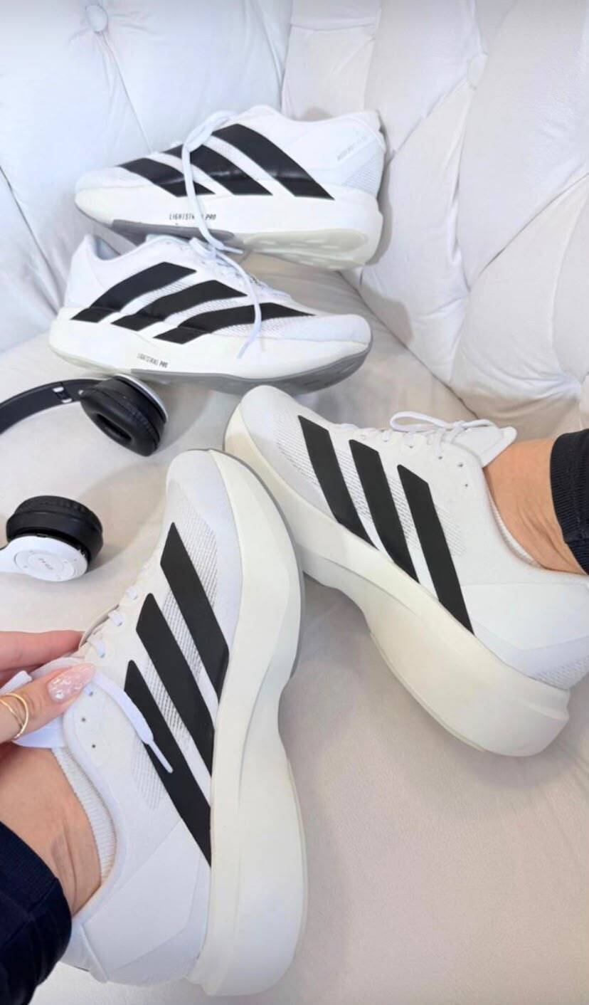 Adizero Branco