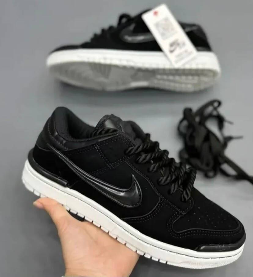 Nike Dunk Twist
