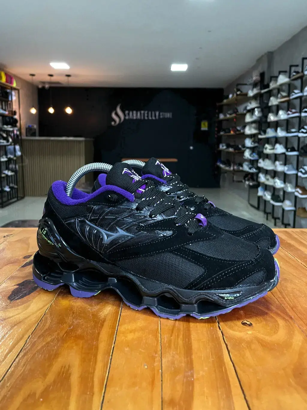 Mizuno Flor de Lótus Preto